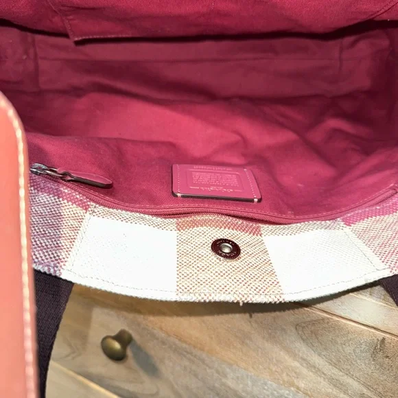 Coach Pink and White Plaid Tote Bag with matching Wallet - Picture 7 of 14